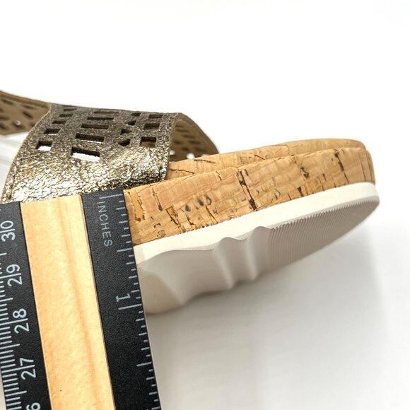 Vaneli Womens Size 11.5 Metallic‎ Gold Perforated Wedges Sandals Shoes - Picture 13 of 13